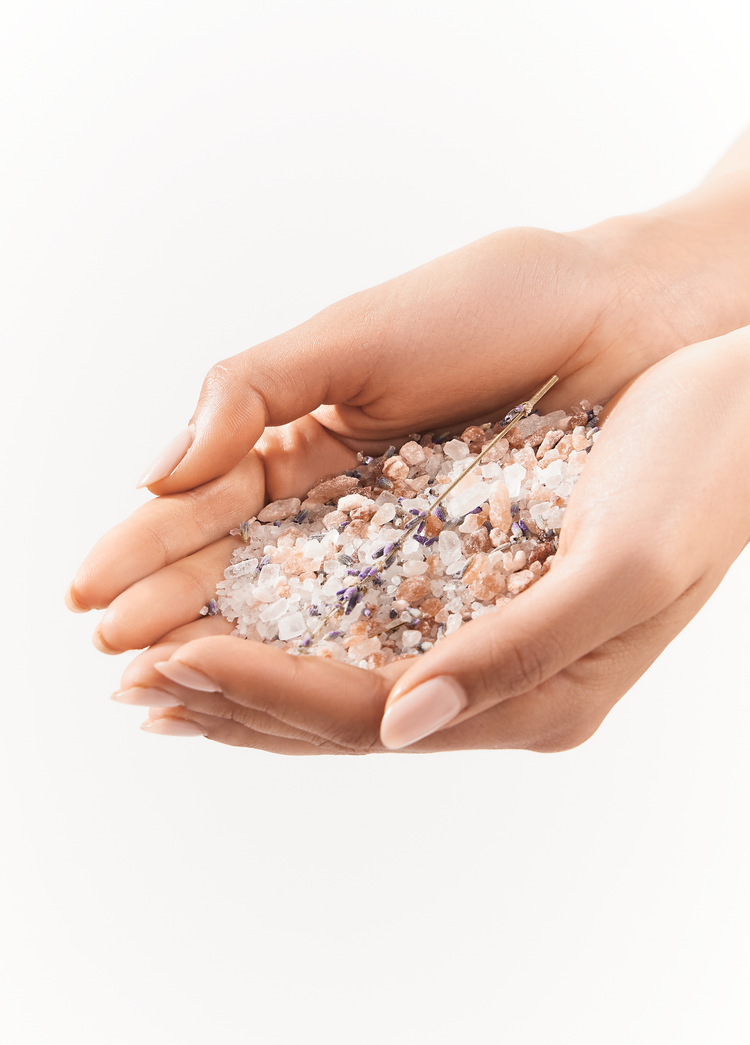 HIMALAYAN LAVENDER BATH SALTS – RELAXING LAVENDER SEA SOAK (500G)